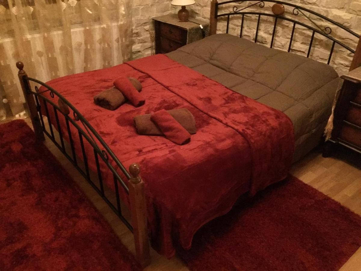 The Love Holiday House Tris Elies Екстер'єр фото