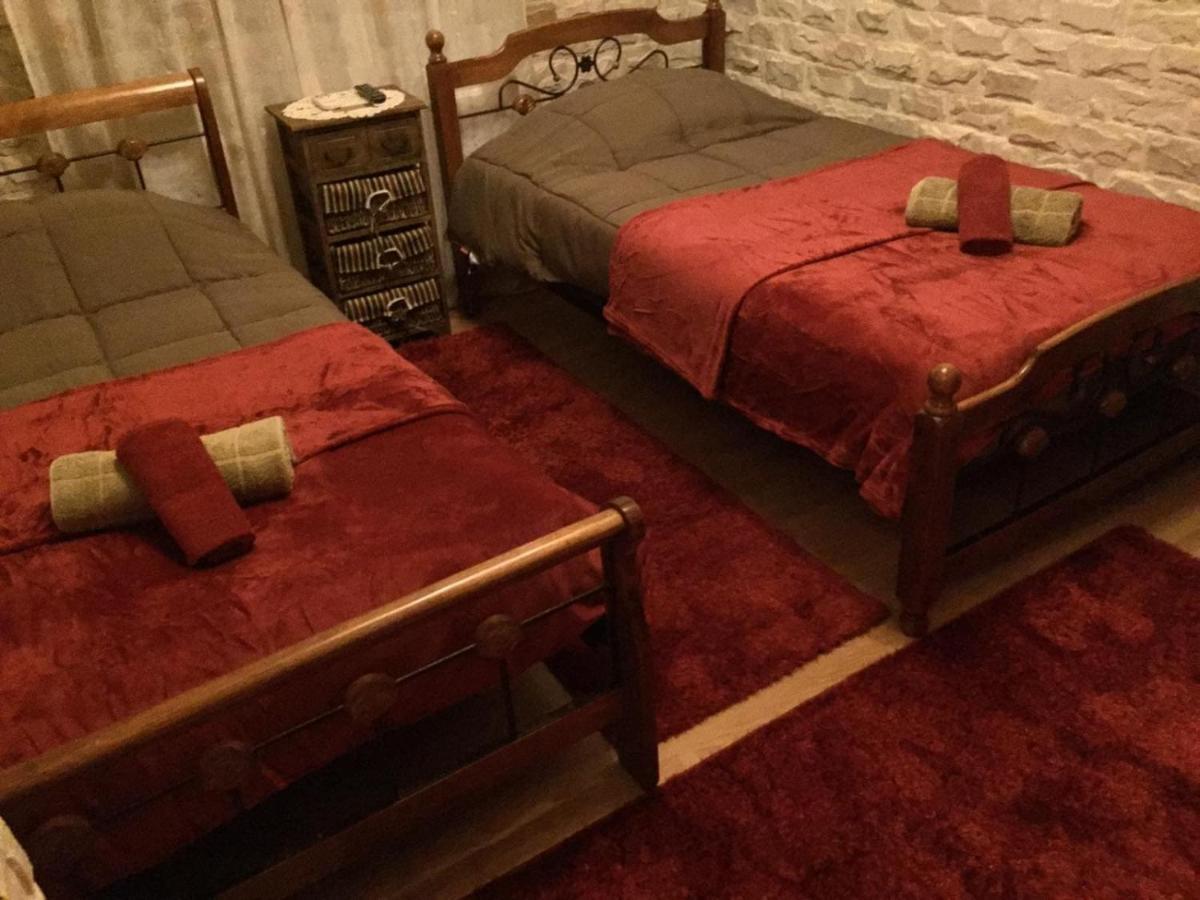 The Love Holiday House Tris Elies Екстер'єр фото