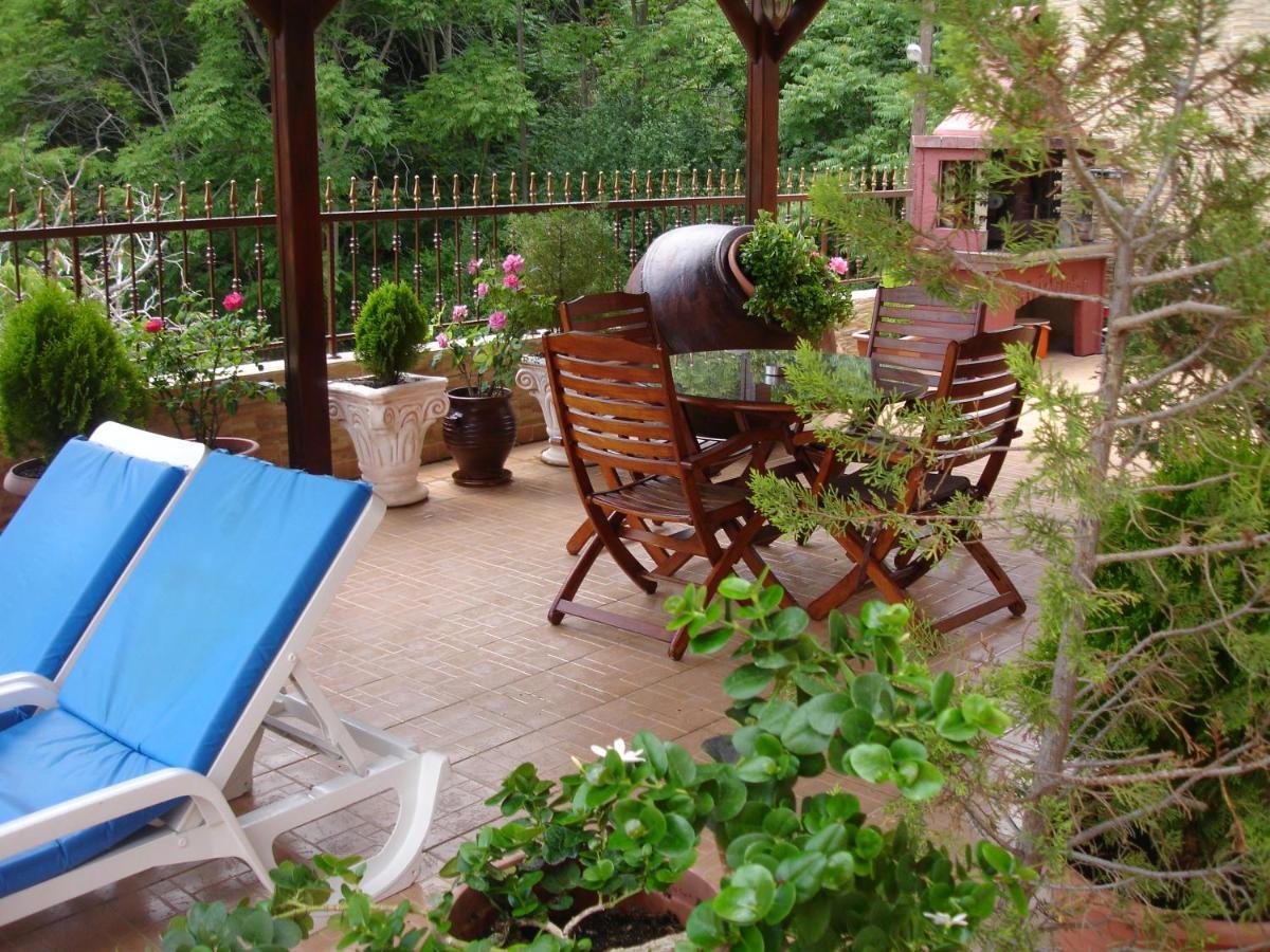 The Love Holiday House Tris Elies Екстер'єр фото