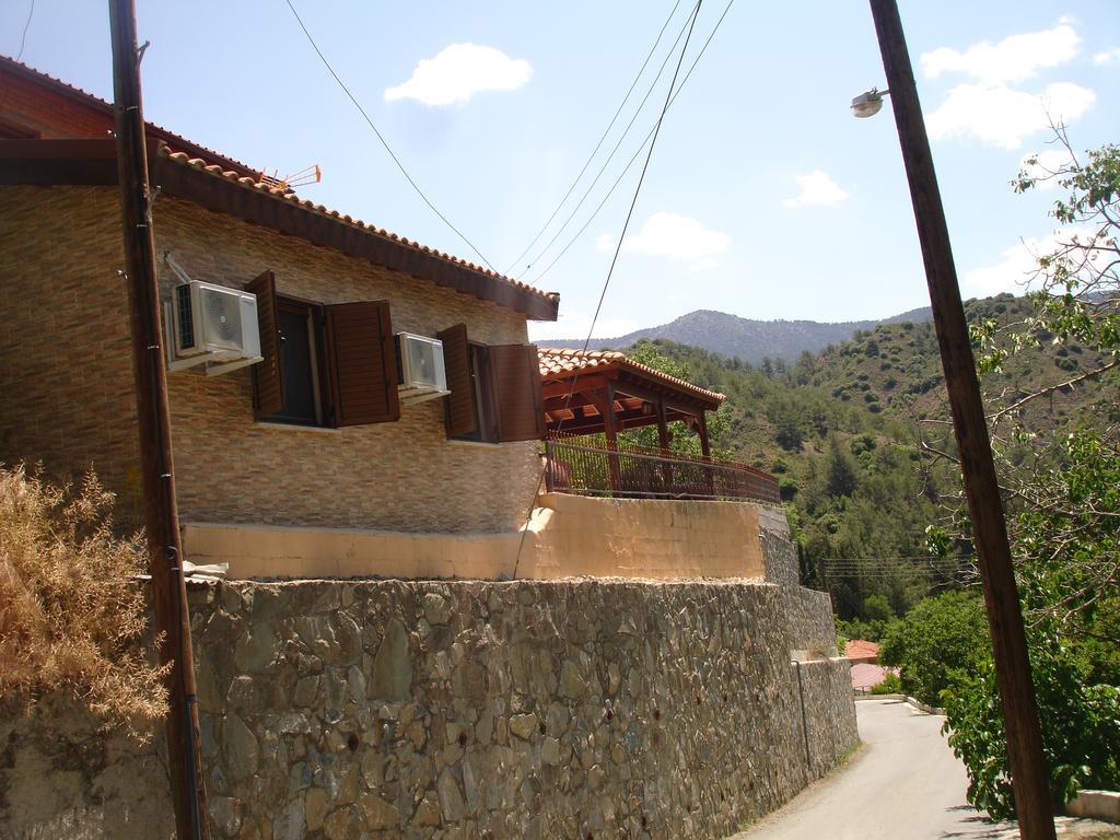 The Love Holiday House Tris Elies Екстер'єр фото